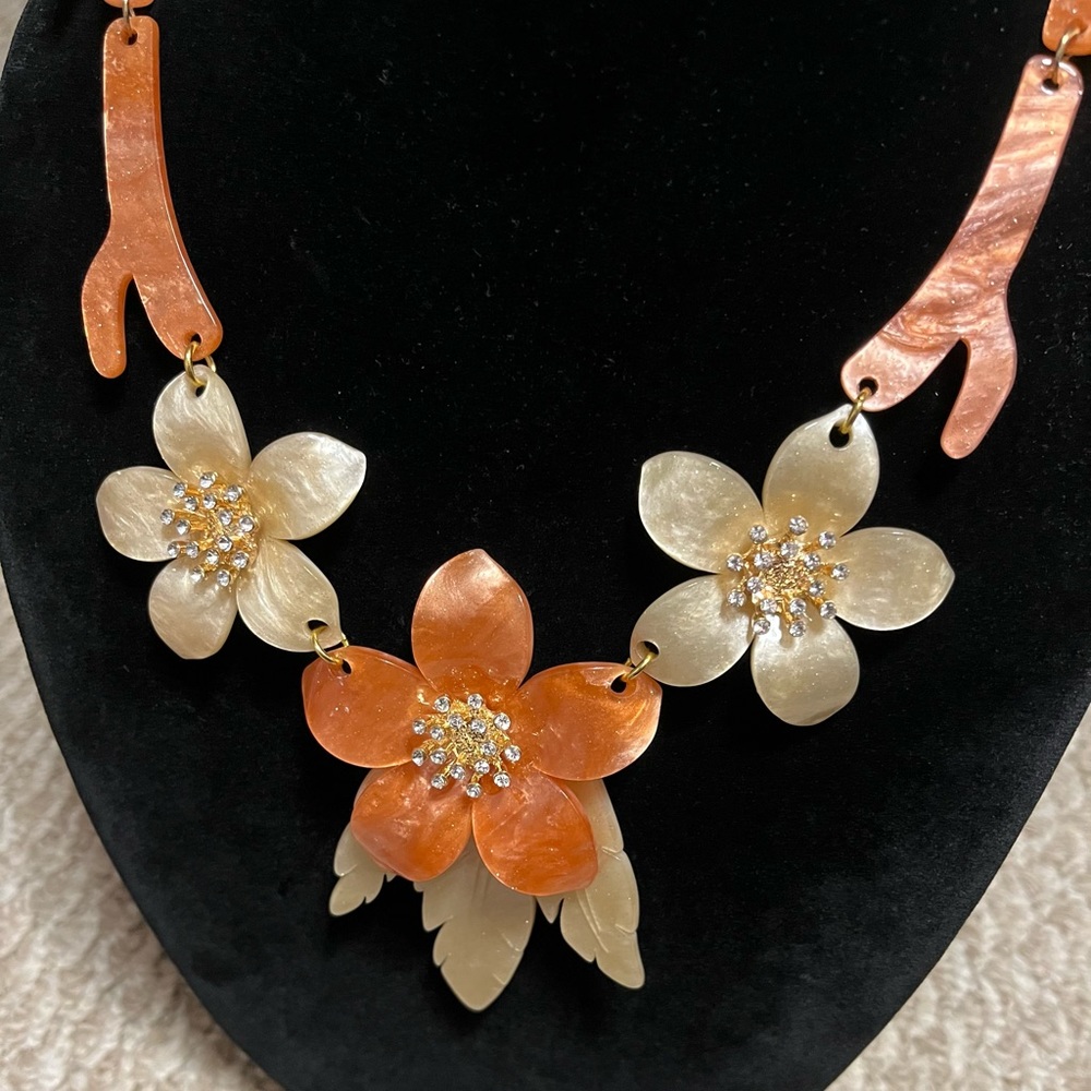 New Fashion Big Flower Necklace